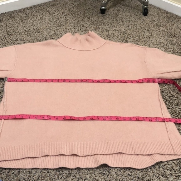 Free People Afterglow Sweater Size Large Blush Pink Mock Neck Pullover - Picture 9 of 11